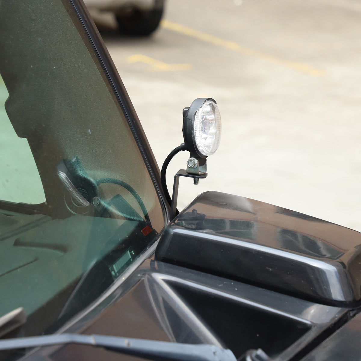Front Hood Spotlight Black Metal Mount Bracket For Hummer H2 2003-2009 US 19