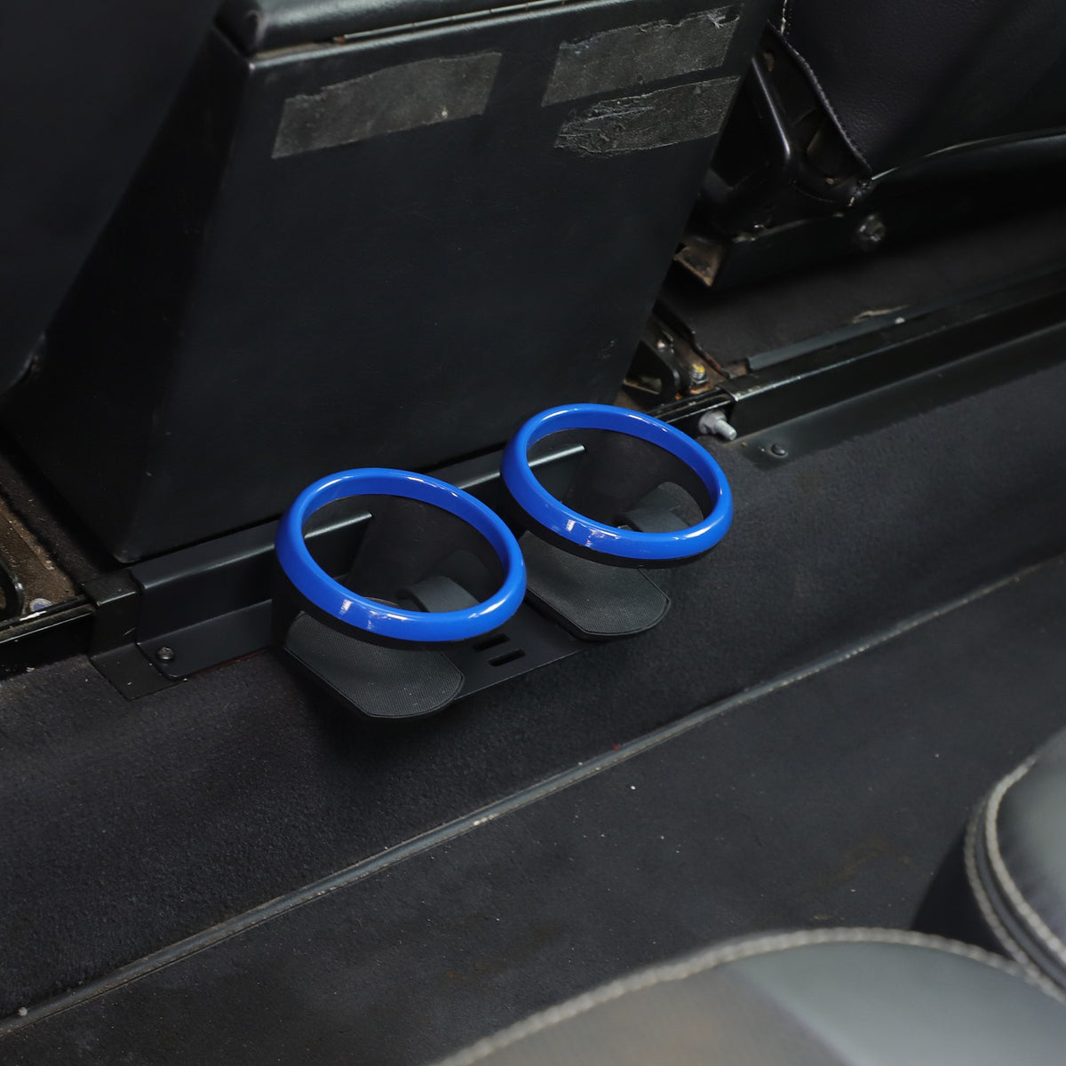 Steel Center Armrest Box Rear Cup Holder Bracket For LR Defender L316 2004-18 11