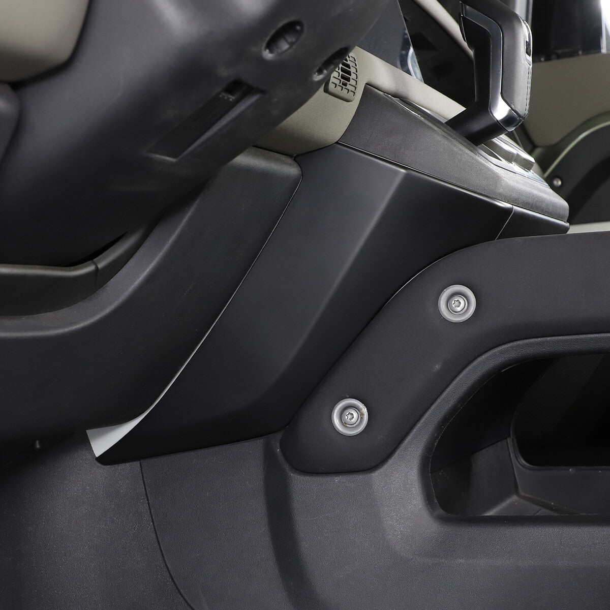 Matte Black ABS Center Console Knee Side Cover For Land Rover Defender 2022-23 3