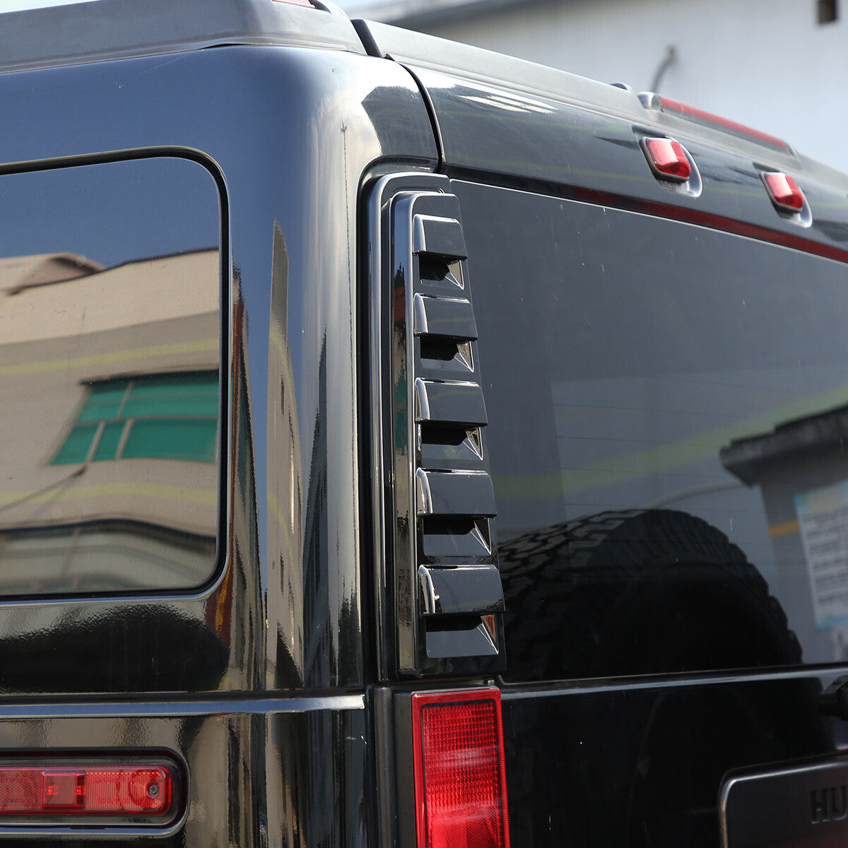 Tail Light Rear Glossy Black Vent Trim Bezel Cover Upper For Hummer H2 2003-2009 4