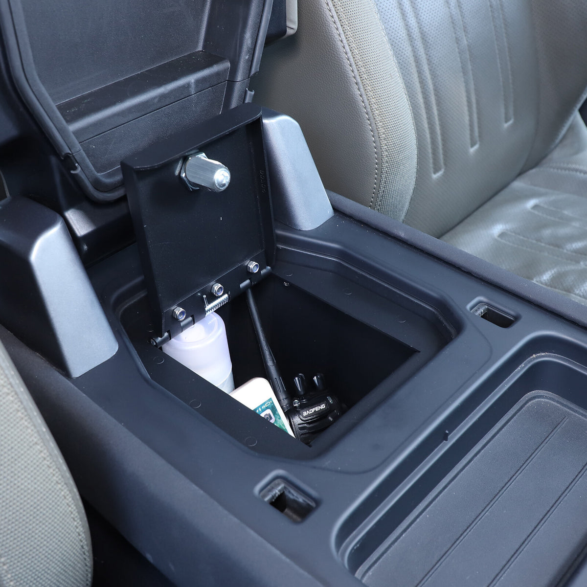 Center Console Safe GUN Storage Lock Box W/ TRAY For LR Defender L663 2020-24 2